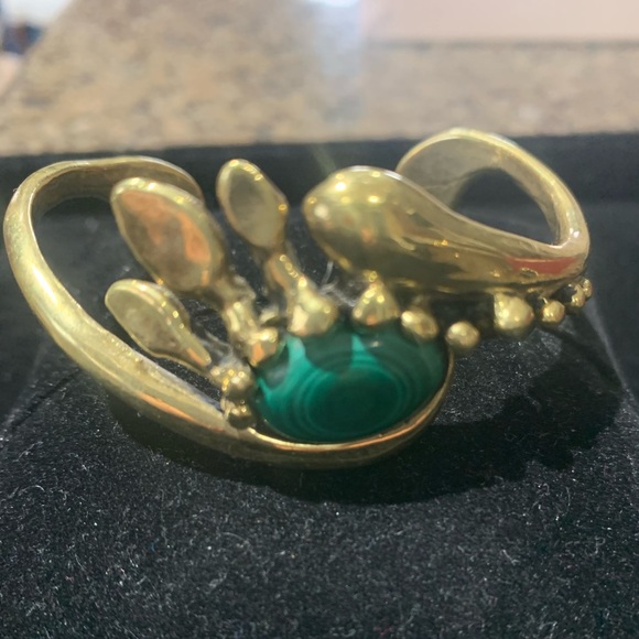 Stephen Burr tiger Eye Bronze Cuff with Greenstone - Picture 2 of 4